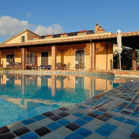 Agriturismo Poggio Delle Conche Pitigliano Luaran gambar