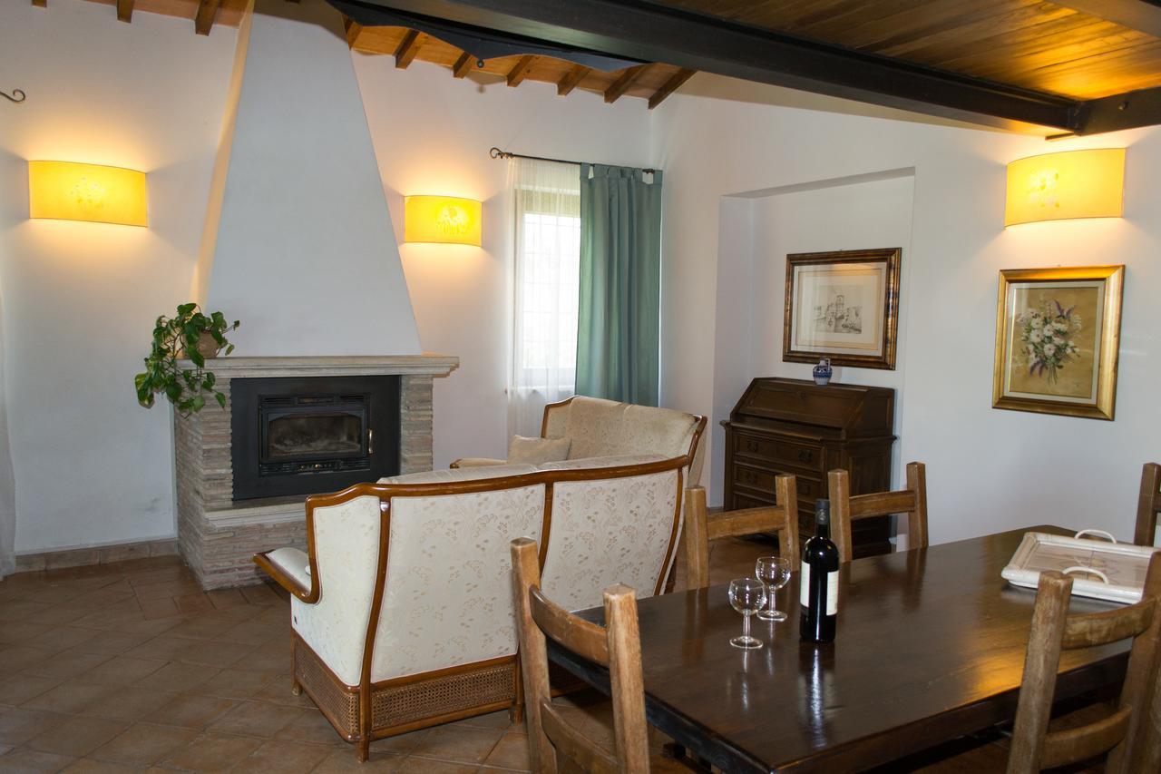 Agriturismo Poggio Delle Conche Pitigliano Luaran gambar